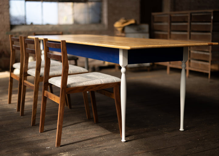 Traditional Pine Farm table with Turned Legs with chairs