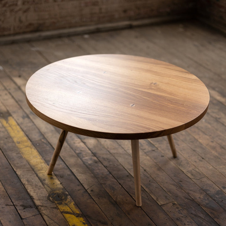 Round Mid Century Modern Wood Coffee Table with Turned Legs