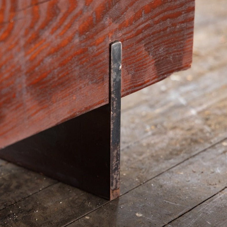 knife base of mahogany bench