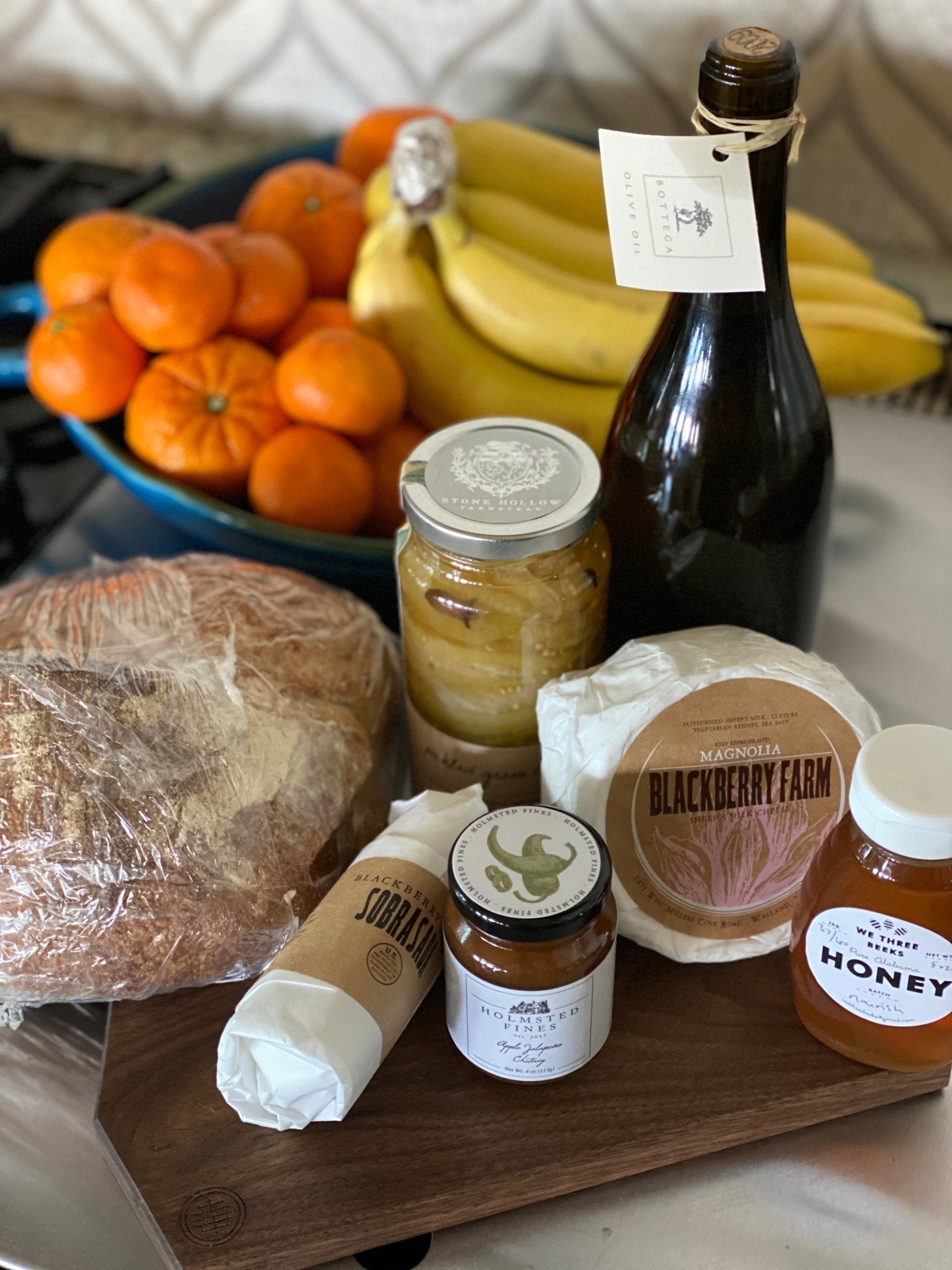 Review of Nourish Foods Southern Makers Gift Box Experience by Mary Drennen | Alabama Sawyer