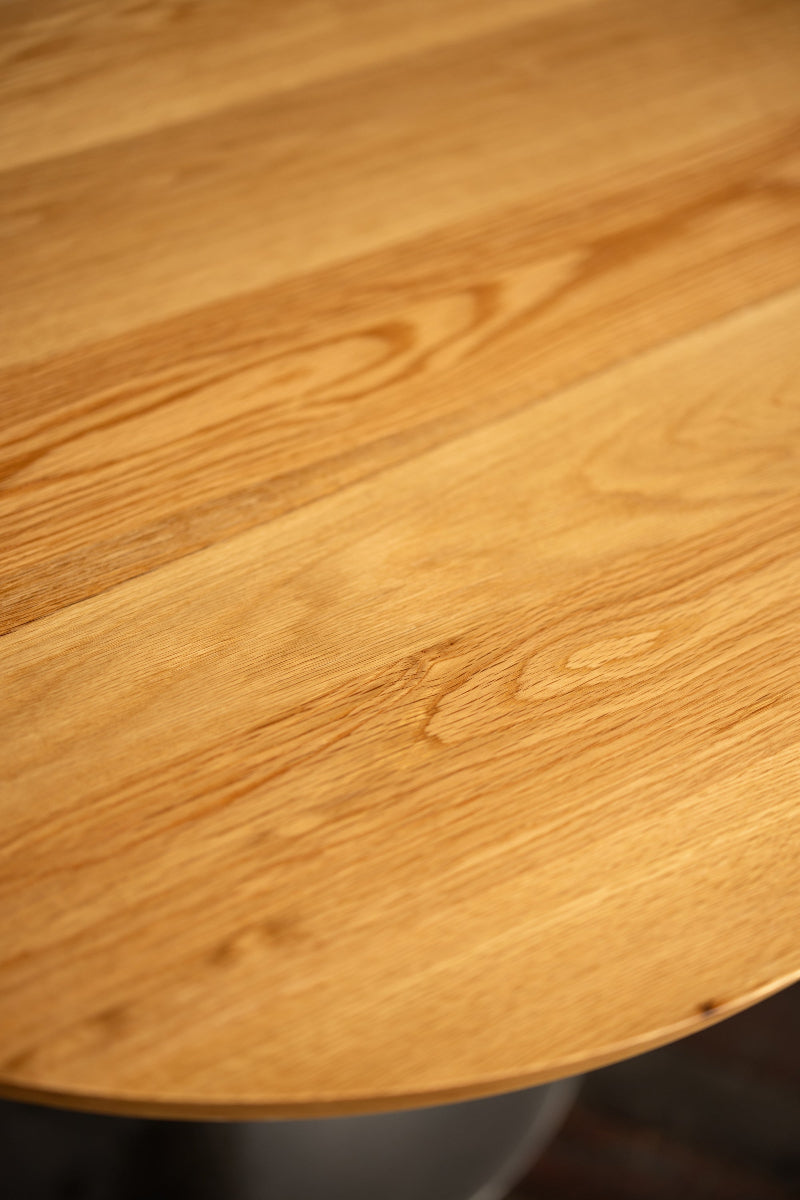 White Oak Round Dining Table With Cast Iron Base Grain