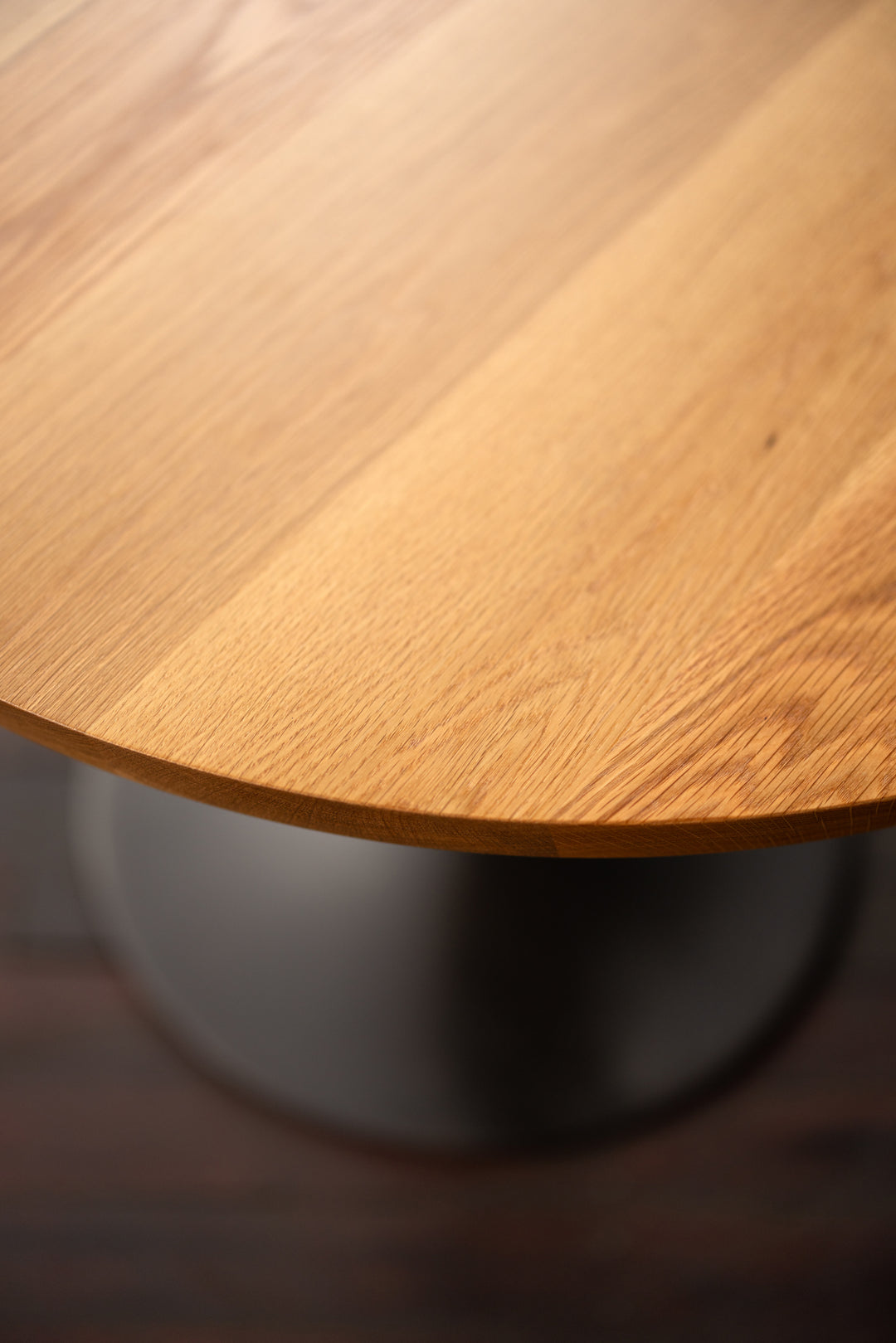 White Oak Round Dining Table With Cast Iron Base | Amicalola Table