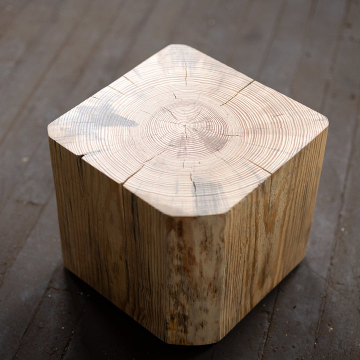 Hyo Table Natural | Pine Wood Cube Side Table short hyo