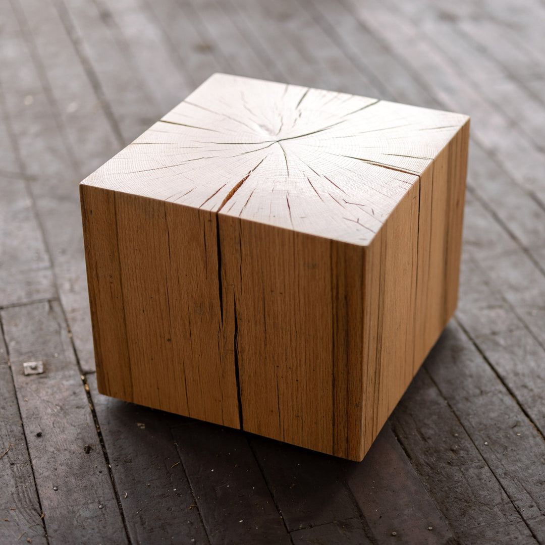 Hyo Table Mountain Rustic | Oak Solid Wood Cube Side Table