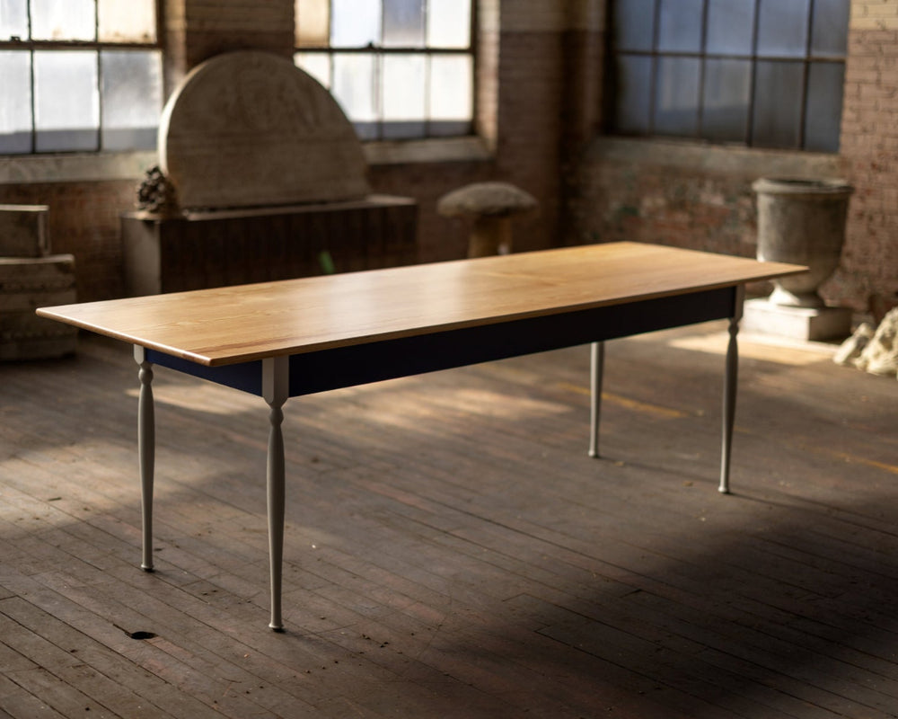 Traditional Pine Farm table with Turned Legs