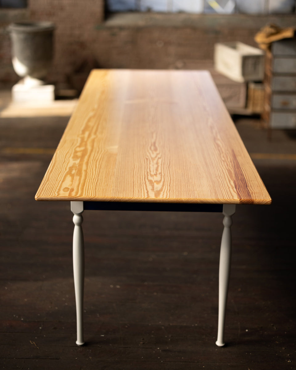 Traditional Pine Farm table with Turned Legs Narrow