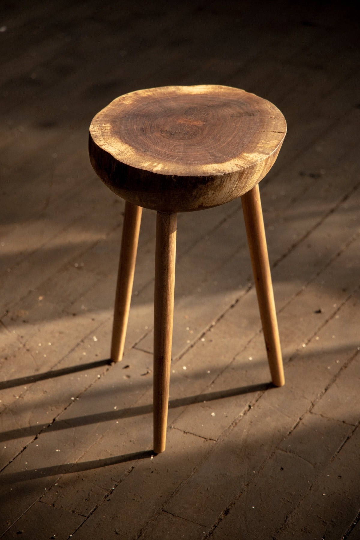 round-end-table-small-accent-