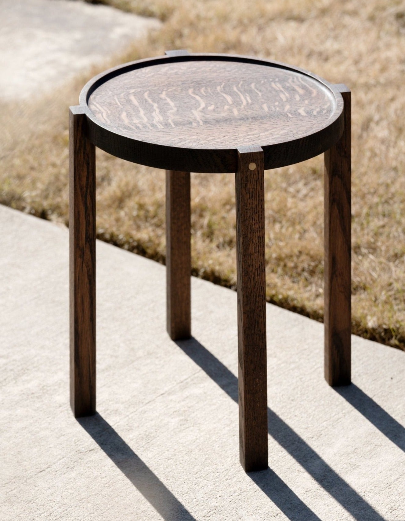 ミニオン【ON-U LIFE】ROUND SIDE TABLE Amazon.com: Eufrozy Small Side Table for Small Spaces, 24
